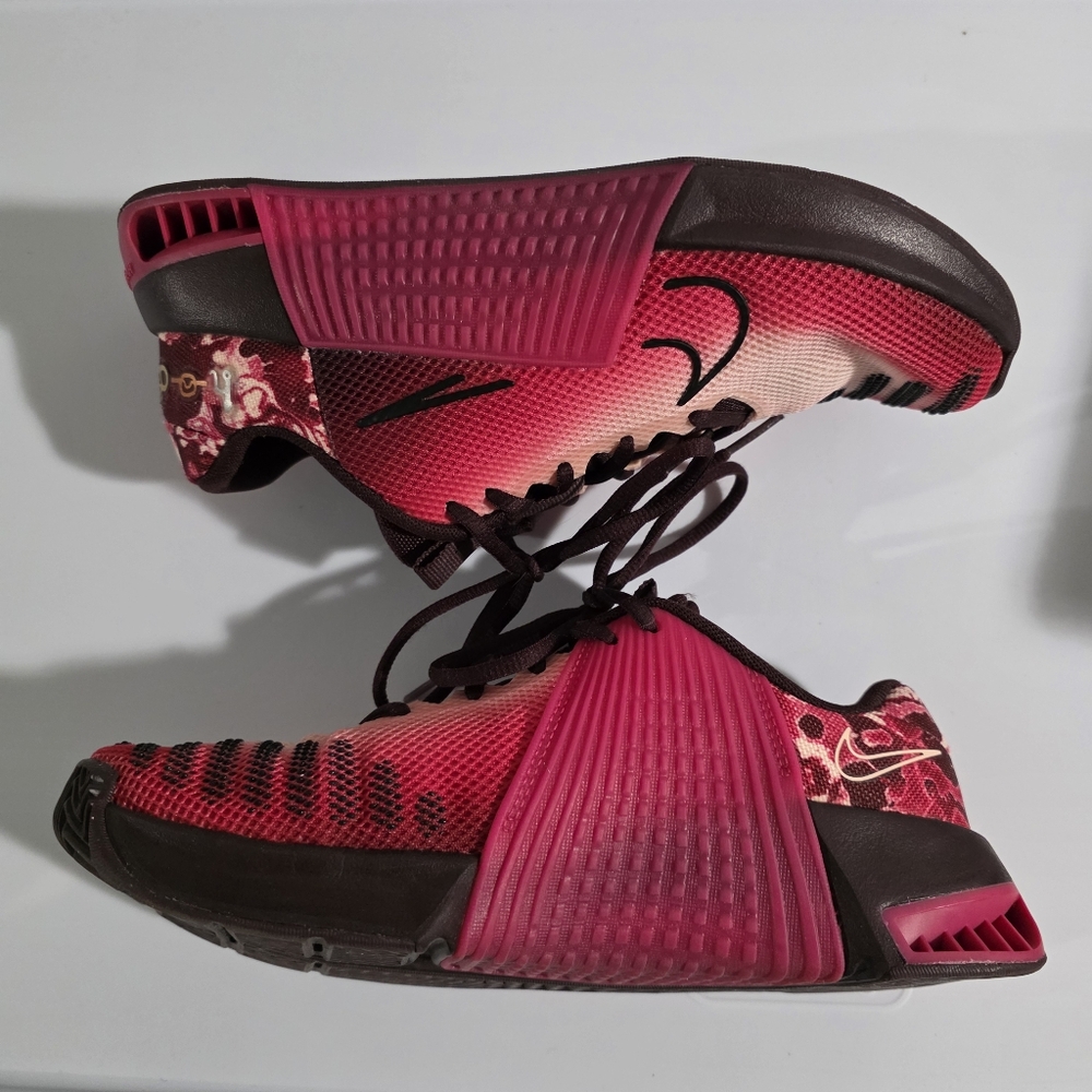 Nike Metcon 9 AMP in Burgundy Crush Size 8